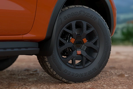 Mâm hợp kim nhôm 18 inch Ford Ranger Wildtrak 2.0L